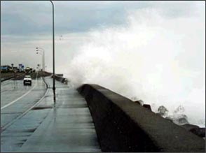 Overtopping Waves Attacking National Highway No. 36 (Shiraoi Bypass) 