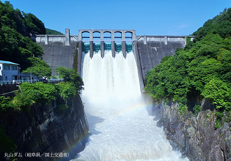 現在の五十里ダム（栃木県）