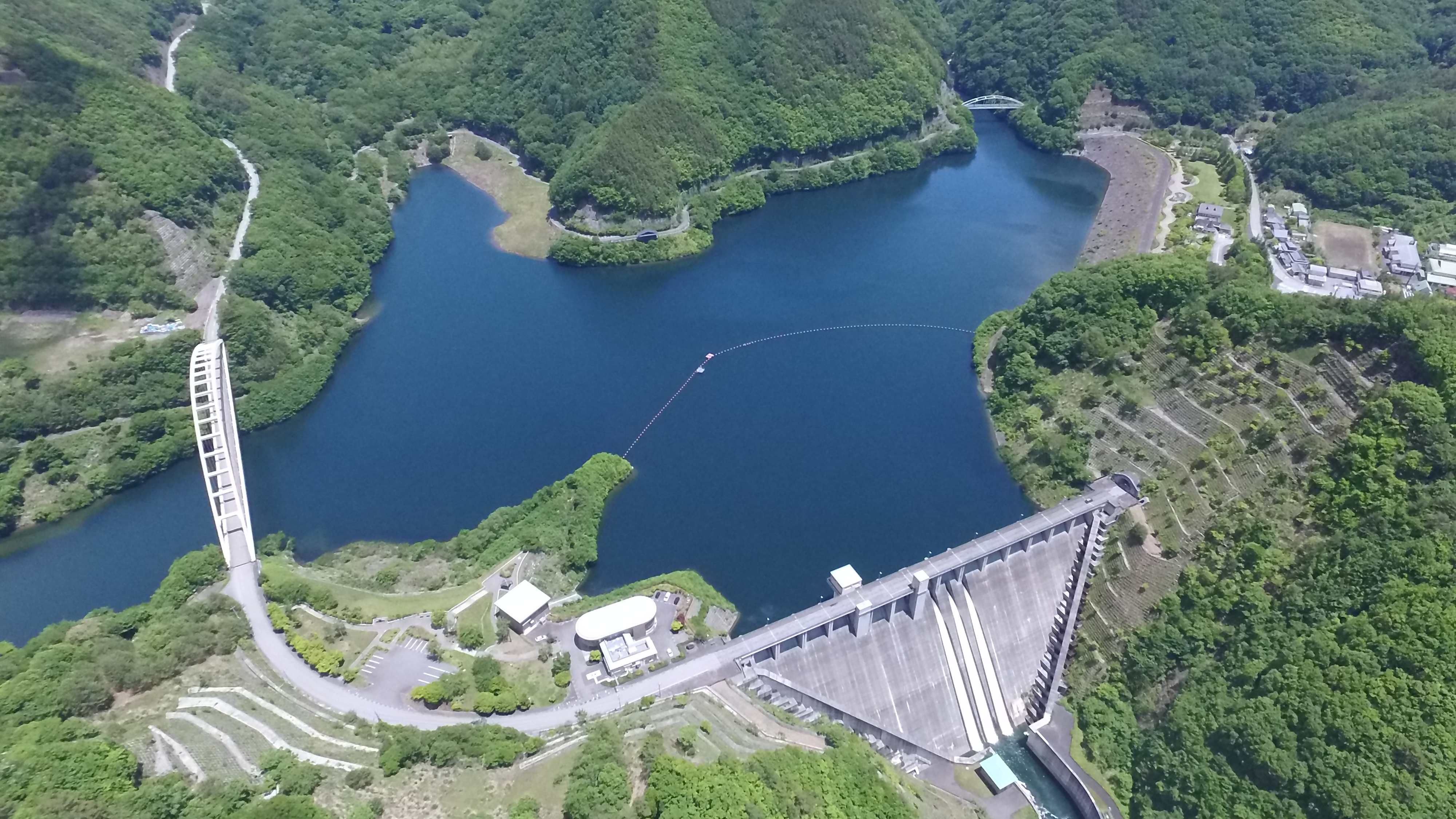 塩川ダム ～コンクリートとフィル　ふたつのダムを見に行こう！～