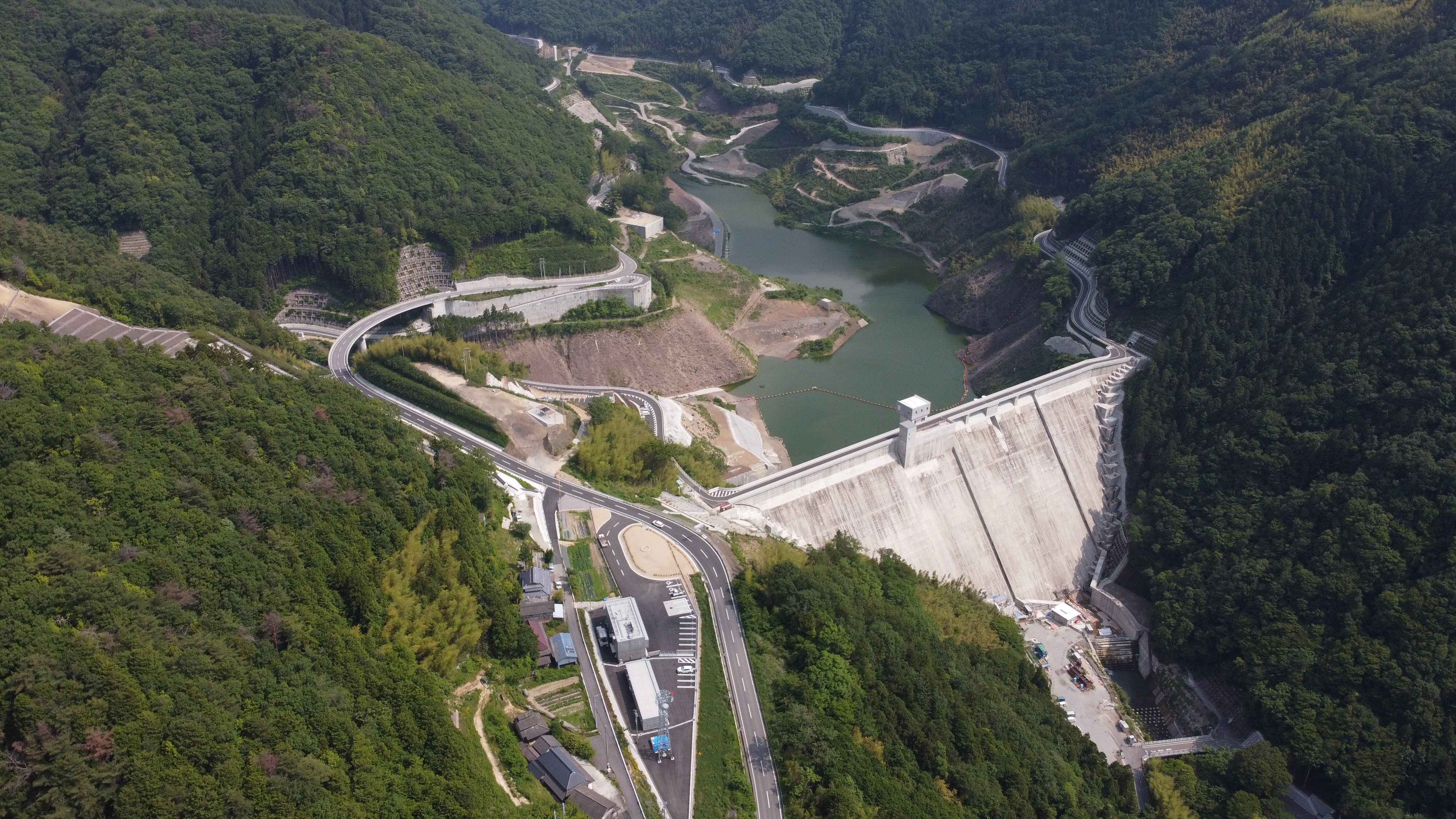 椛川ダム（試験湛水中） ～県内唯一渇水対策容量を持つダム～