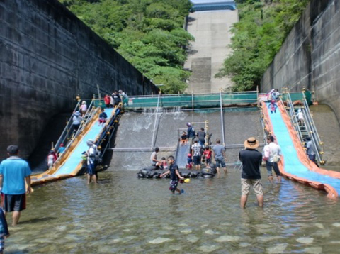 「漢那ダムまつり」