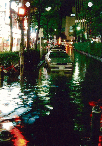 相模川鉄道口の浸水状況（横浜）