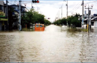 首都圏外郭放水路ができる前の写真（H12.8）