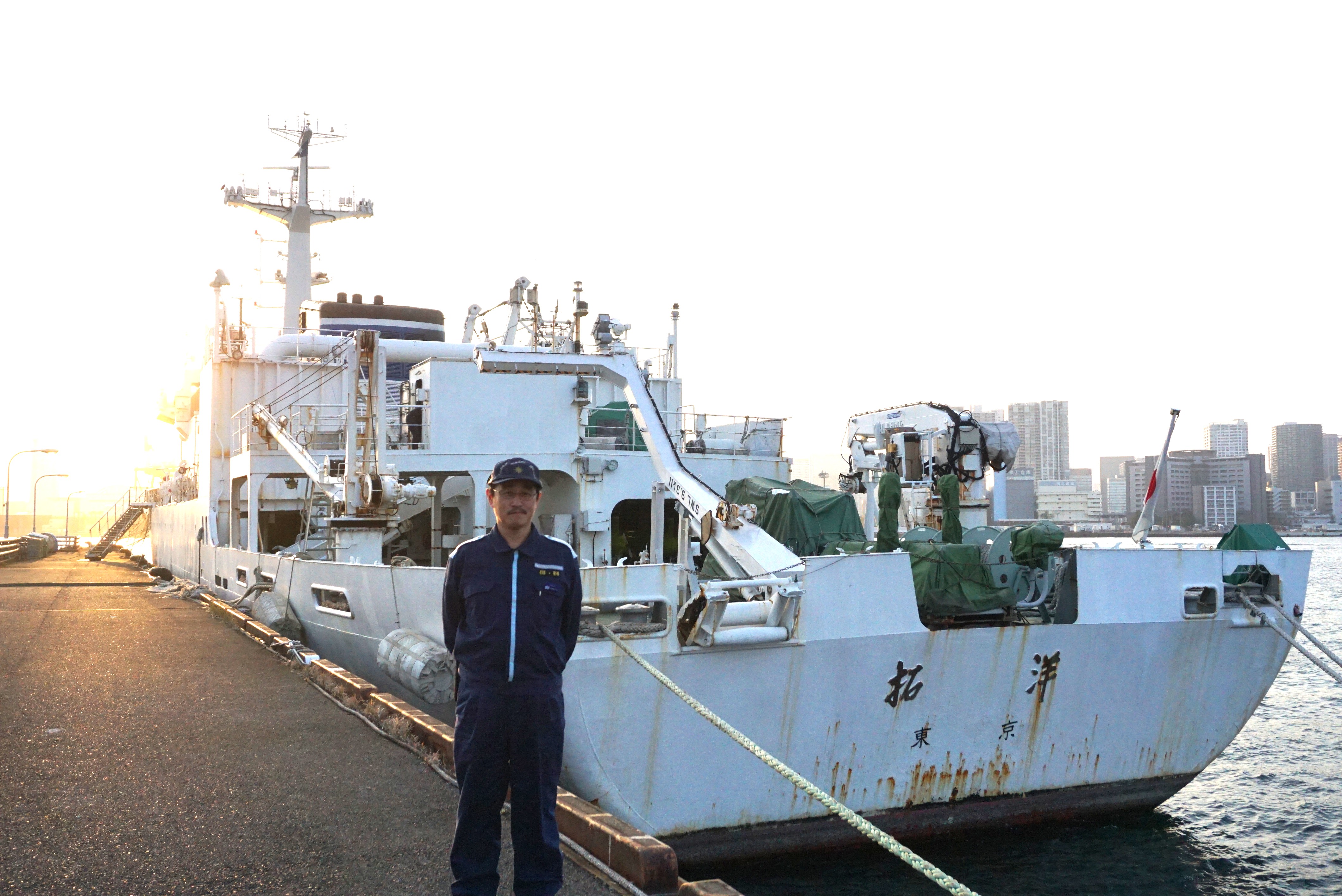 測量船「拓洋」