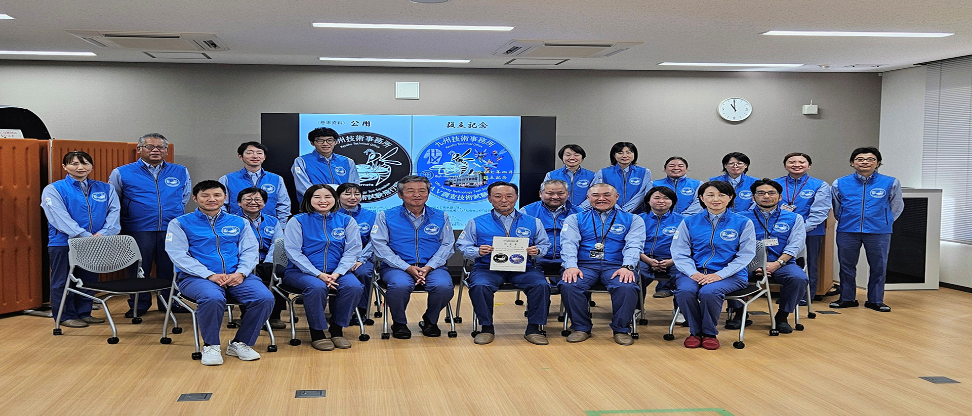 Qgi-Hornets　設立式