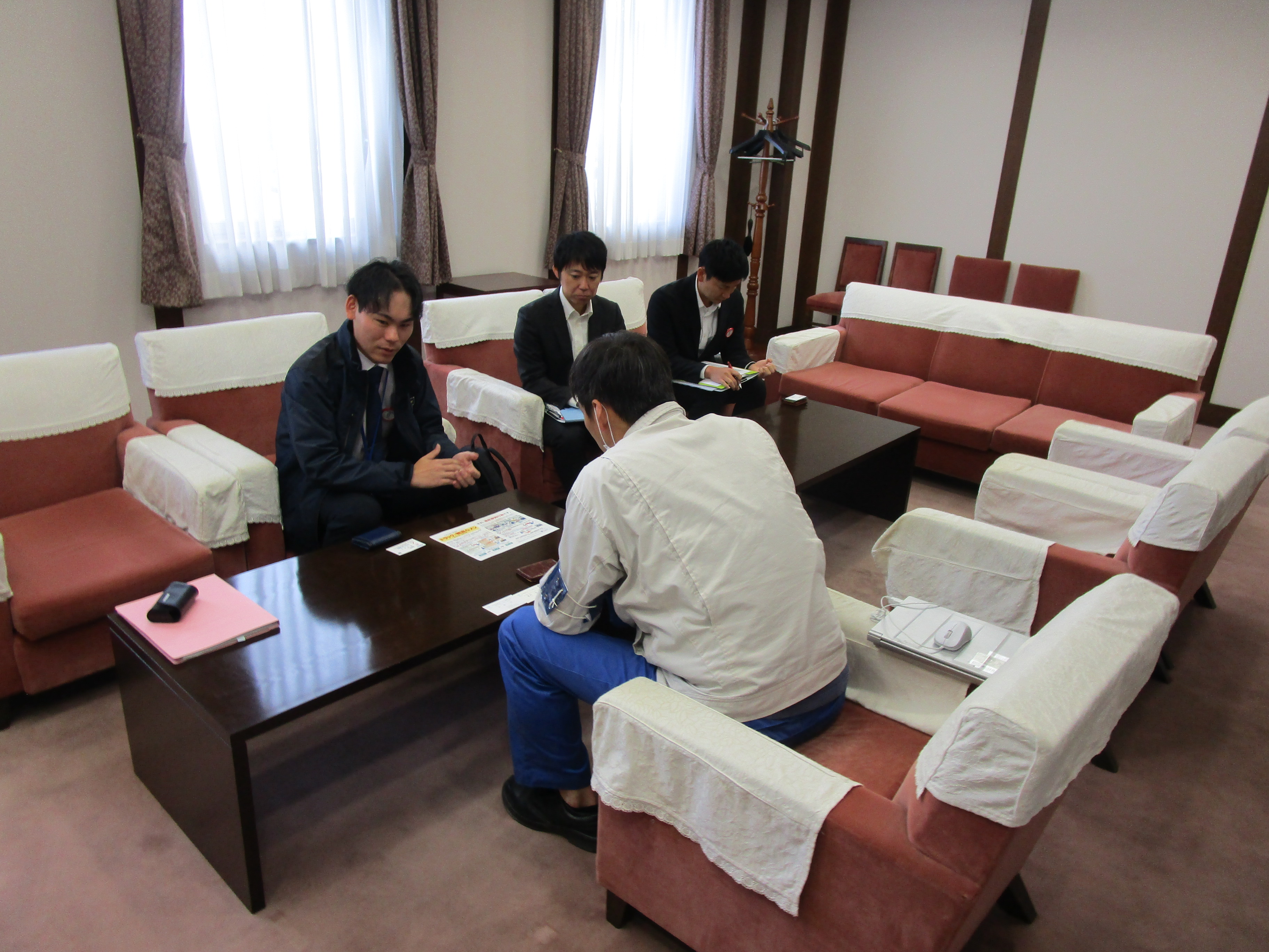 Gメンによる事業者訪問①