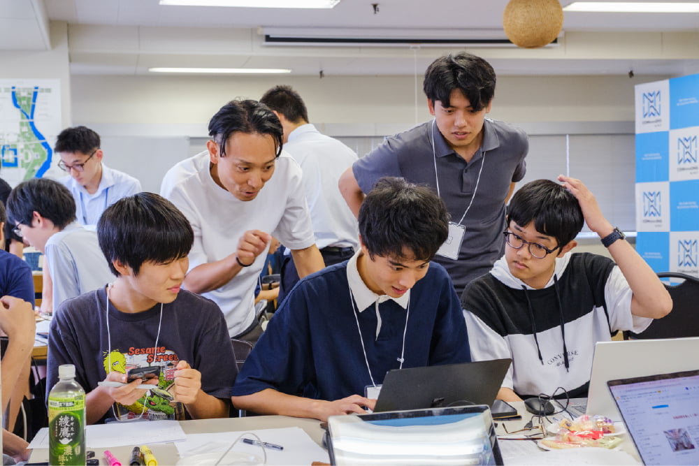 各チームでのブレスト・アイデア検討のイメージ画像 4枚目