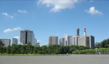 皇居前広場より