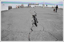 Cracked quay (Philippines)