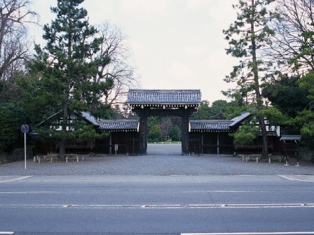 京都御苑：堺町御門