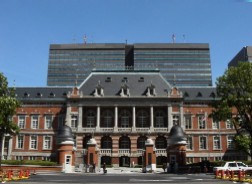 Red-brick building of the Central Government Building No.6