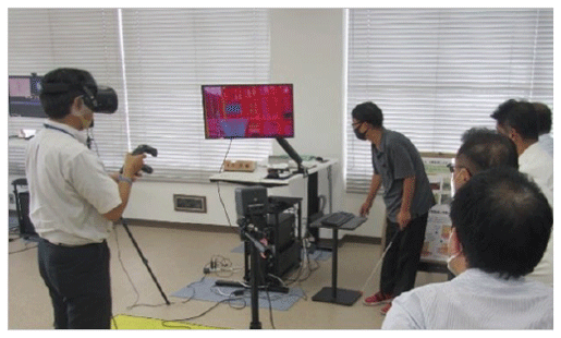 <VR(仮想現実)体験【VR技術による橋梁施工現場確認】>