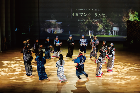 伝統芸能上演(開業3周年記念式典より)