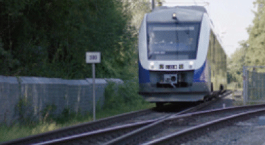 自動運転車両（GOA4）