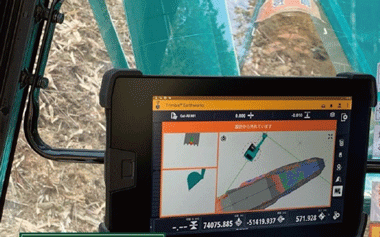 ICT重機による掘削工