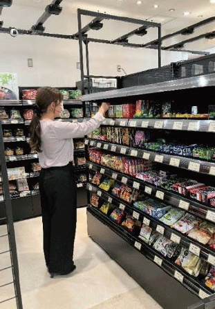 東部湯の丸サービスエリア（下り線）内の無人販売店舗