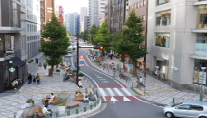 図表Ⅱ-7-3-1　道路緑化の事例（兵庫県神戸市）