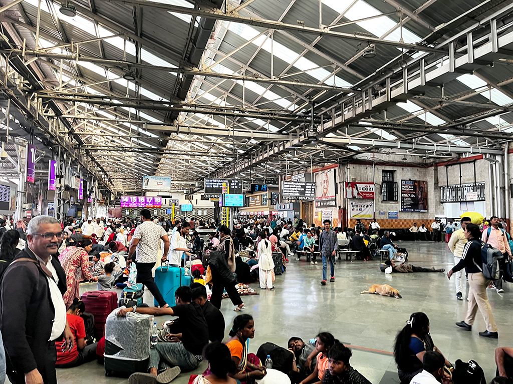 Chhatrapati Shivaji Maharaj Terminus 構内