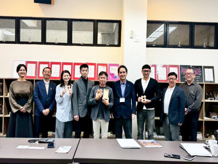 雲林科技大学にて学校説明後記念写真