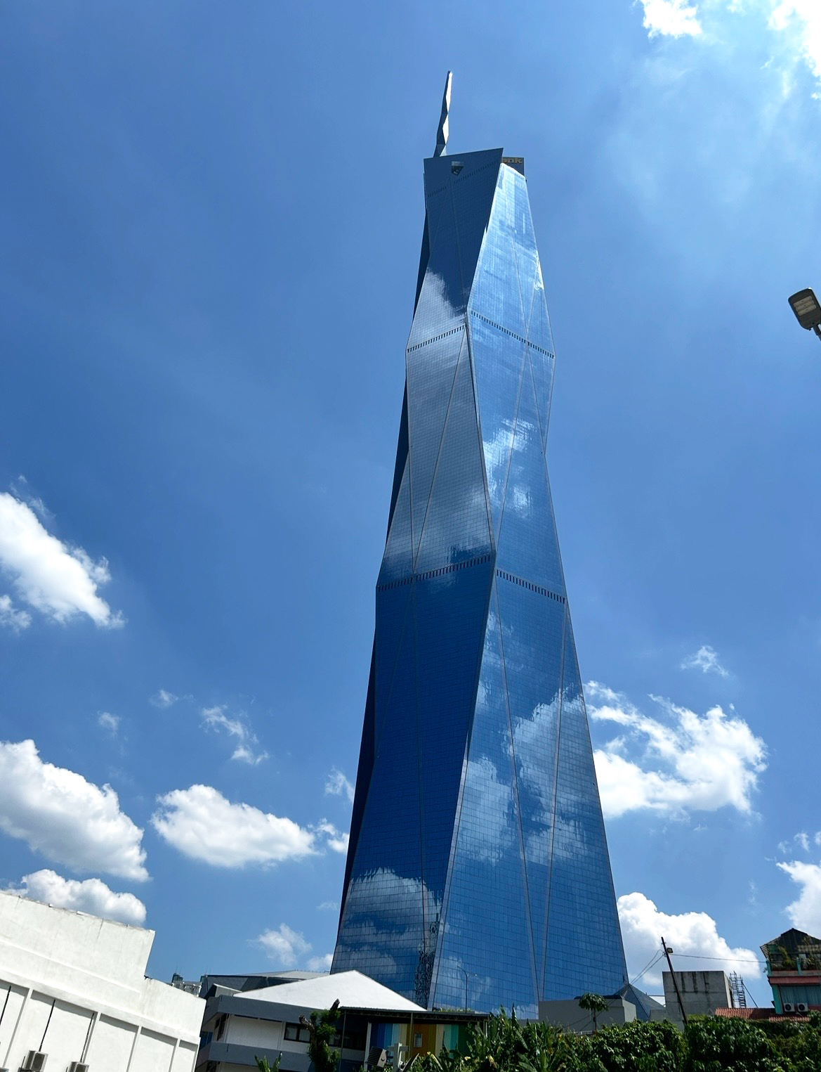 ムルデカ118 高層タワー