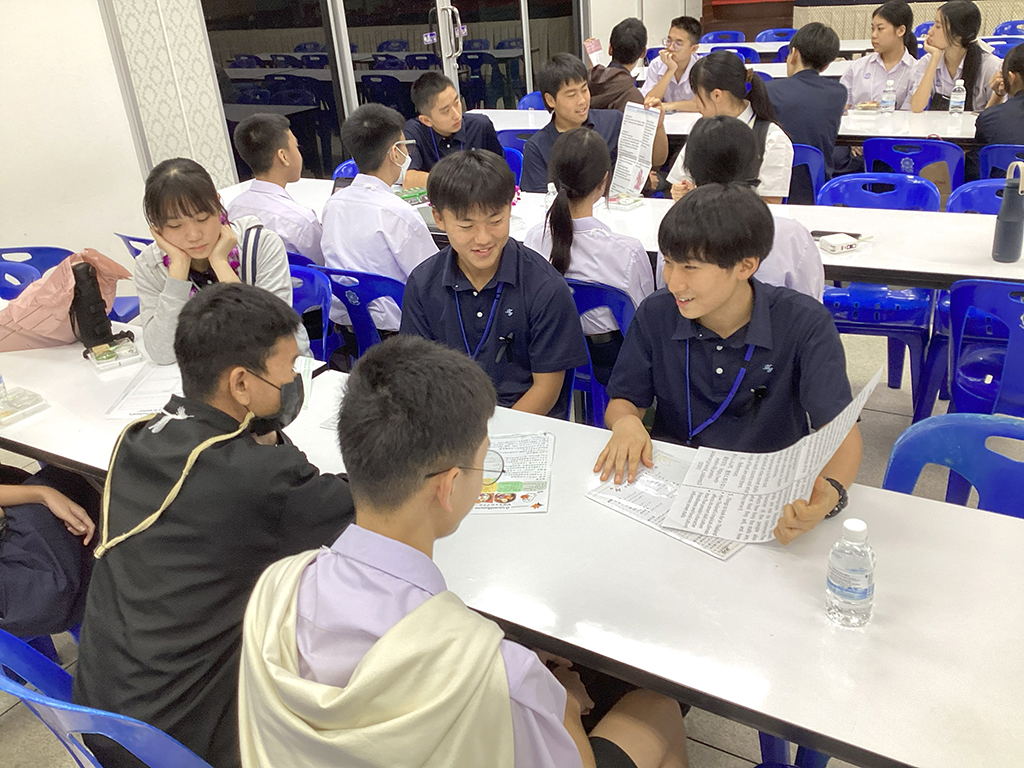 言葉をさがしながら、心がつながった。その一生懸命さが、本物の交流だった。