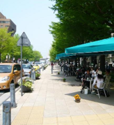 横浜市の日本大通り