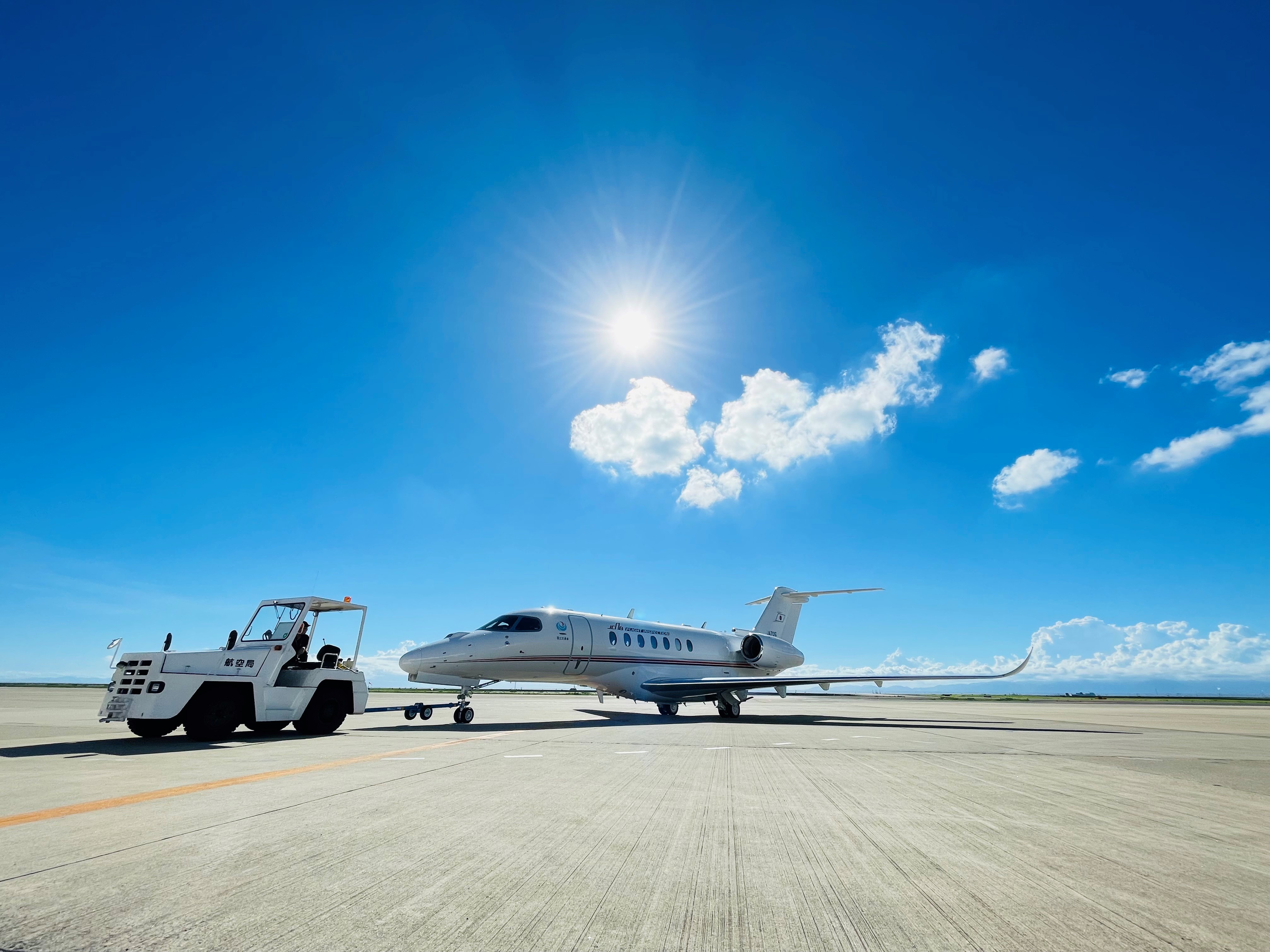 航空機牽引車（車両タイプ）