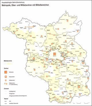 Metropolis, the upper and middle centers with central regions