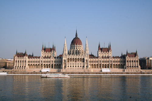 世界の国会議事堂 ハンガリー ブダペスト 国会等の移転ホームページ 国土交通省