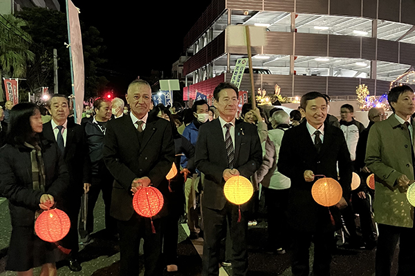 令和5年12月25日】 こやり政務官が奄美大島で「日本復帰記念の日の