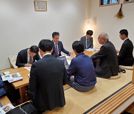 令和5年12月25日】 こやり政務官が奄美大島で「日本復帰記念の日の
