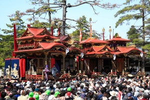 長浜曳山祭の様子