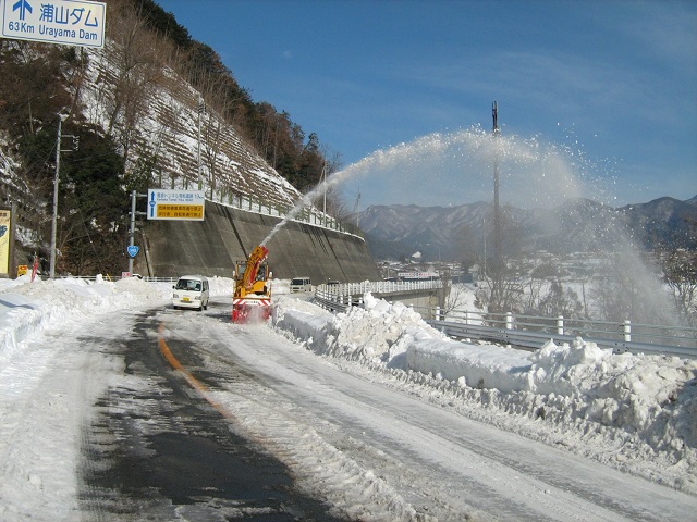 国道140号における除雪の状況