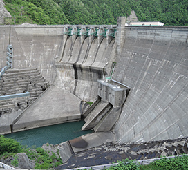 湯田ダム