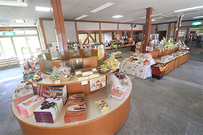 リニューアル後の道の駅 くめなん