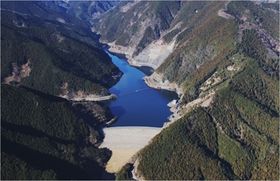 有間ダム（名栗湖） ～トンネル式洪水吐を有する県内唯一のロックフィルダム～