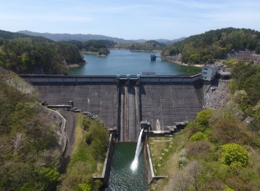 黒田ダム　～世界的に珍しい二段式揚水発電を支えるダム～