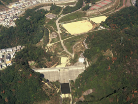 天王ダム～テニスコートや野球グラウンドが利用できる憩いのダム～