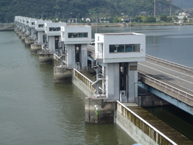 芦田川河口堰　～中国地方唯一の水資源開発の河口堰～