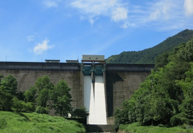 油木ダム～日本三大修験道の霊場である英彦山に源を発するダム