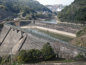 西山ダム～貯水池内にダムがもうひとつ～