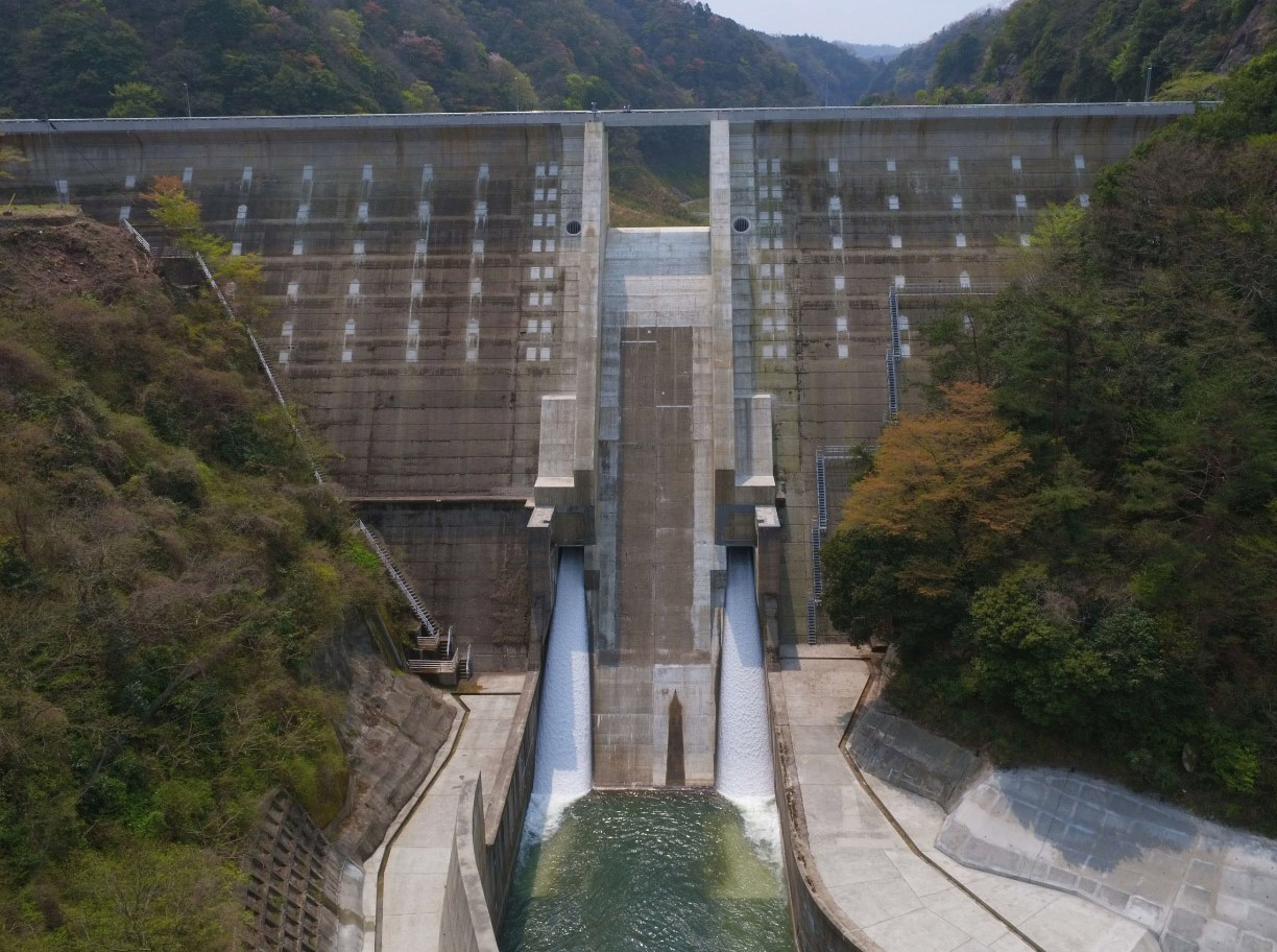 浜田ダム～再開発工事で生まれ変わった古株ダム～