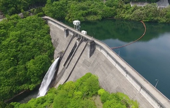 霧積ダム ～霧に映える県営ダムの古老～