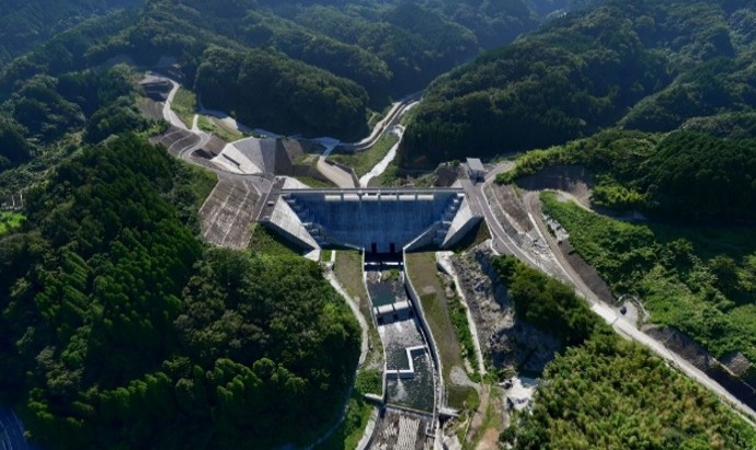 玉来ダム～名水名湯田園観光都市～