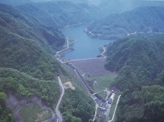 臼中ダム　～富山県が最初に築造した農業用ダム～