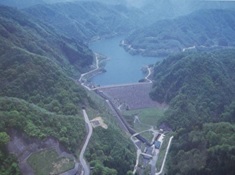 臼中ダム　～富山県が最初に築造した農業用ダム～