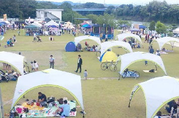 写真:OUTDOOR PICNIC　川の勉強会