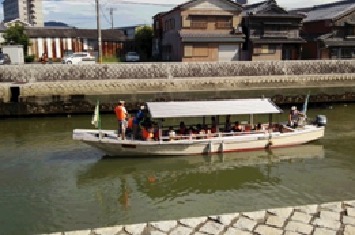 写真:遊覧船「みずき」