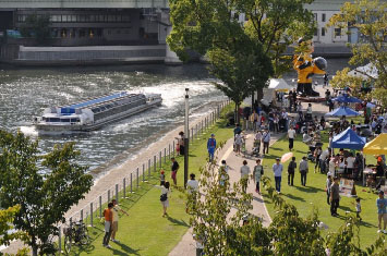 写真:水都大阪フェス（中之島公園）