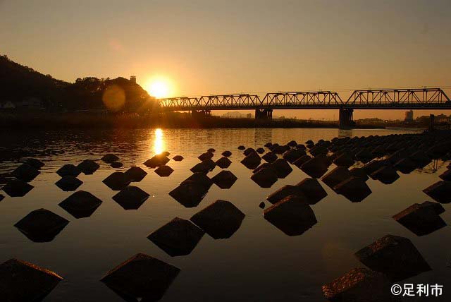 渡良瀬橋の夕日